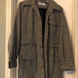 Marsh Landing Black and White Houndstooth Coat
